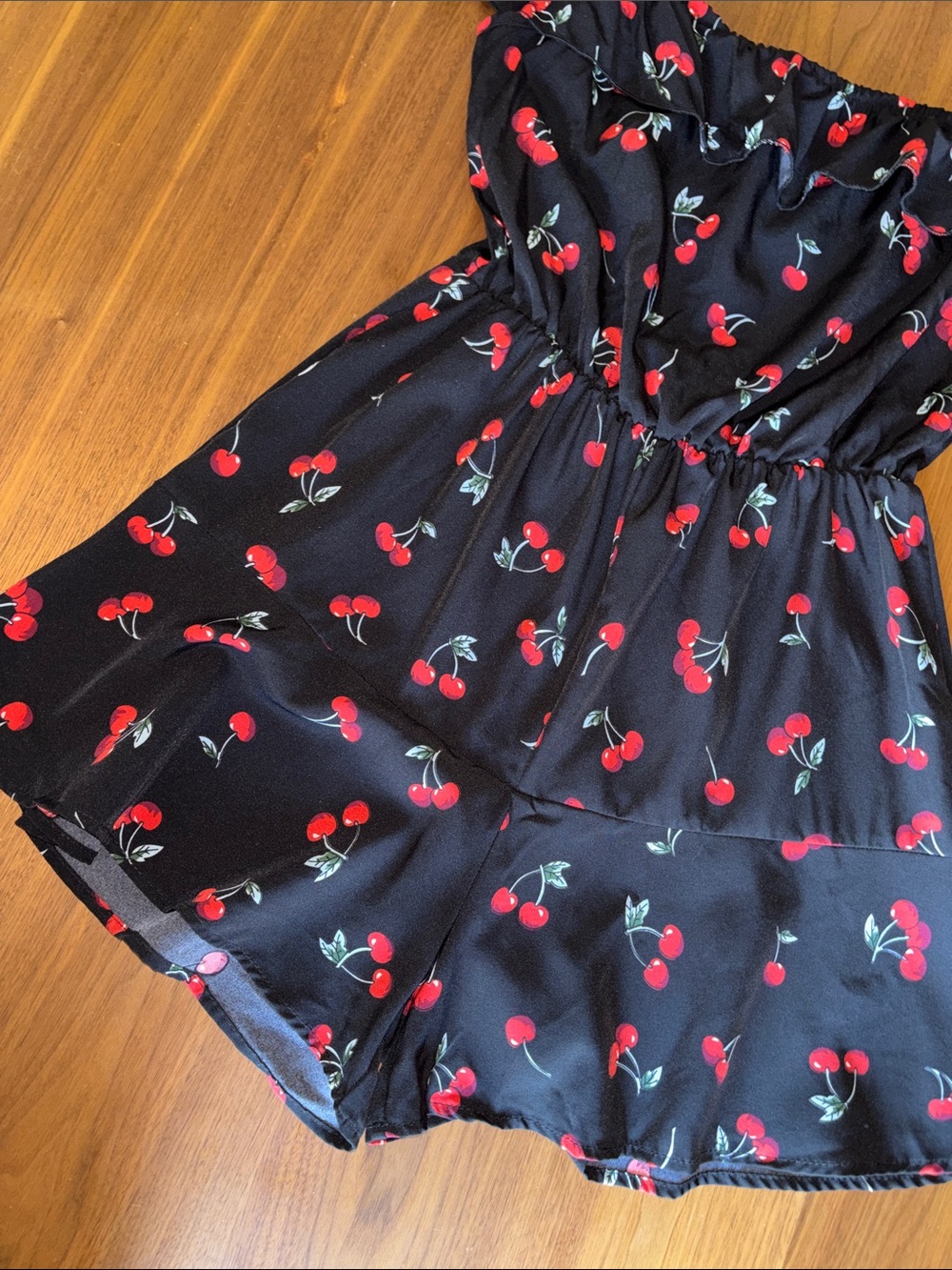 URBANIC CHERRY RUFFLE  ROMPER - Picture 3 of 5